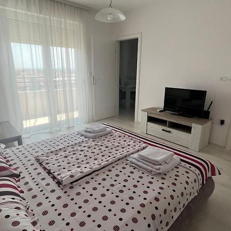 Harmony Relax Apartment Paracin Bagian luar foto